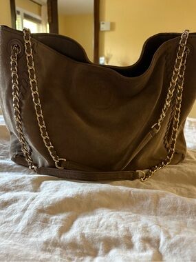 Tory Burch Marion light brown Suede Shoulder Bag with Chain-Link Straps